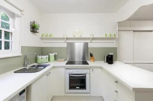Chestnut Tree Holiday Units Bright Exteriér fotografie