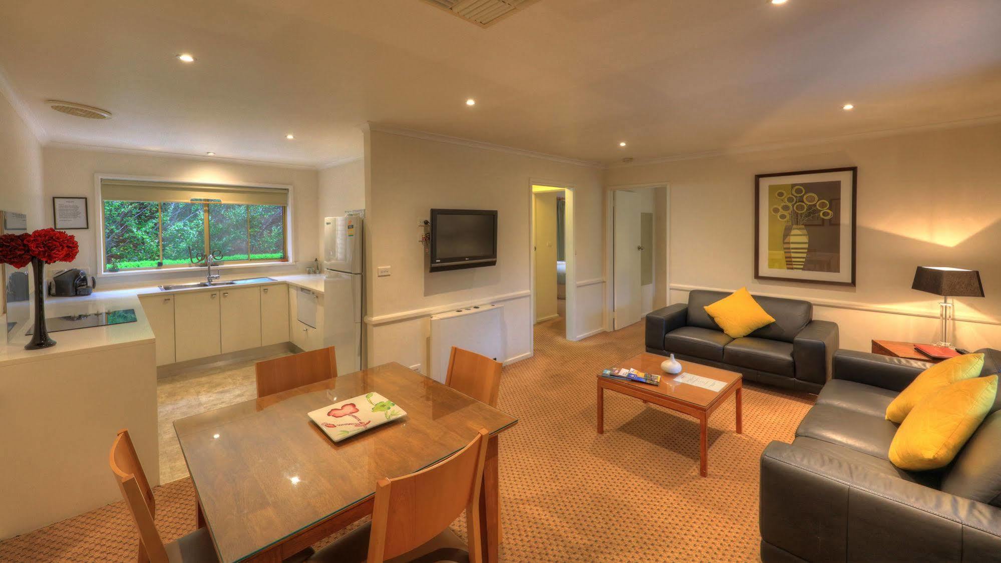 Chestnut Tree Holiday Units Bright Exteriér fotografie